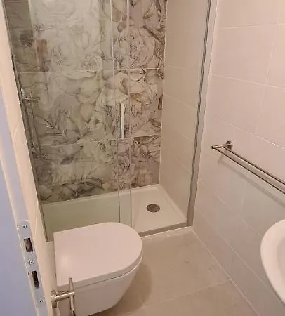 Kuca Luce-apartman Br.1 * מאלי לוסיניי