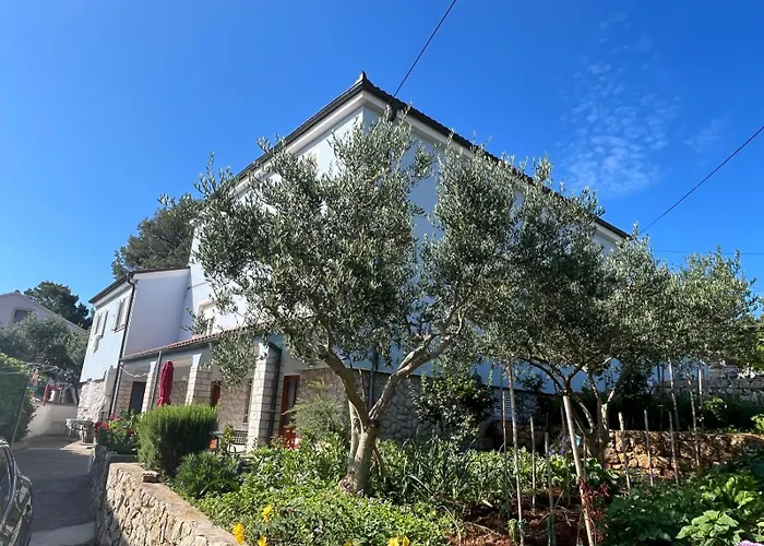 Kuca Luce-apartman Br.1 *